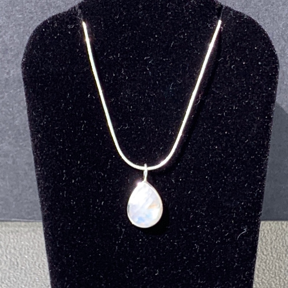 Sterling Silver Rainbow Moonstone Pendent